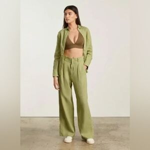 Everlane 100% Linen Pants. Green. Size 6. Waist 29. Perfect Condition.